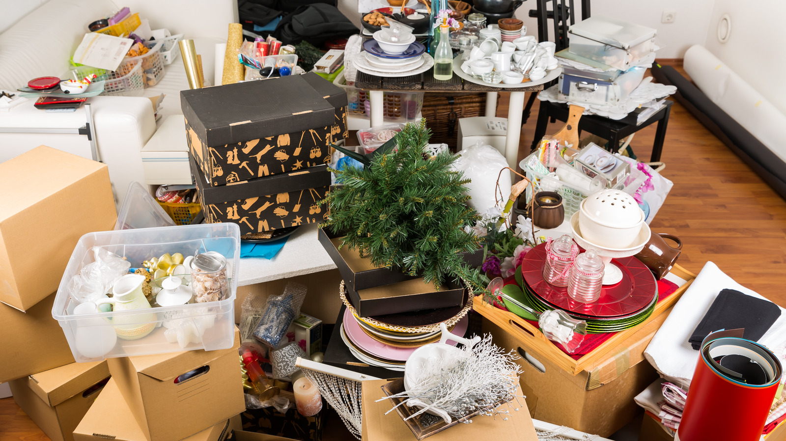 Ways To Help Prevent Clutter From Accumulating In Your Home House