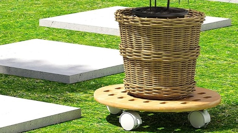 Wicker flower pot on FILWH bamboo wheeled caddy