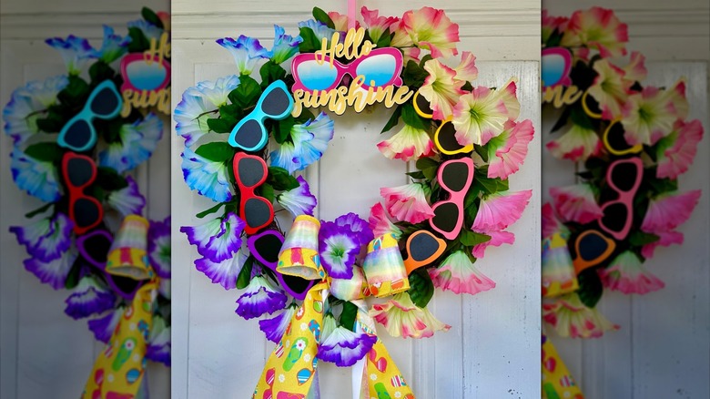 sunglasses used in wreath