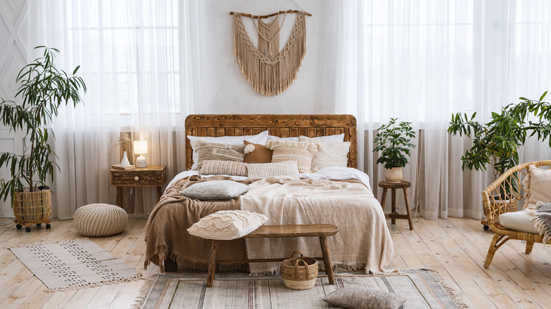 Beige bedroom boho style