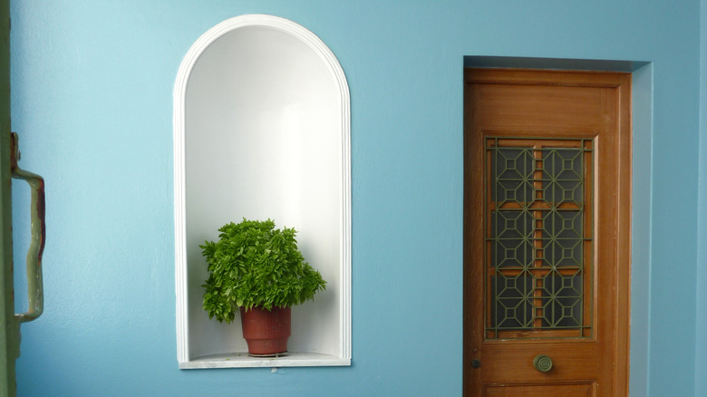 Bowl sink with tiled wall