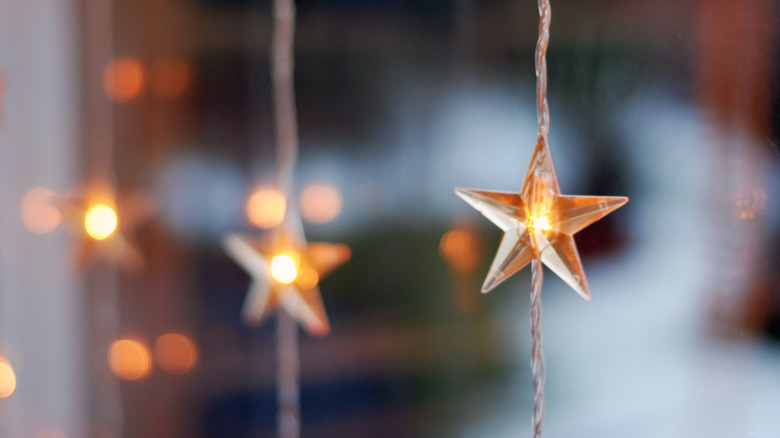 hanging star lights