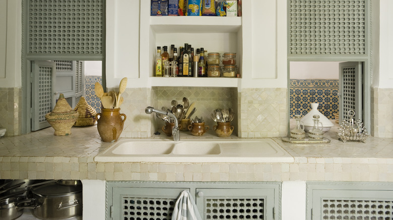 Rustic kitchen with tile countertop