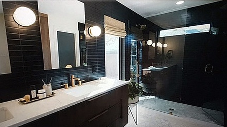 Brown subway tile bathroom