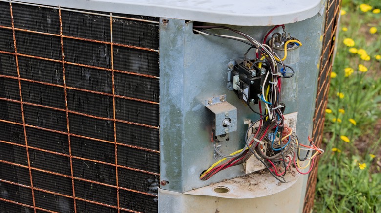 broken air conditioner