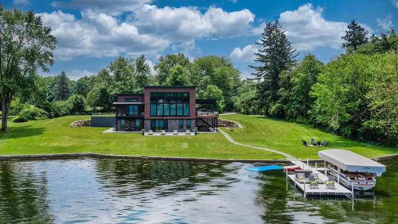 Modern home in Indiana