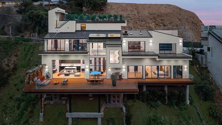 Multi-floored Hollywood home