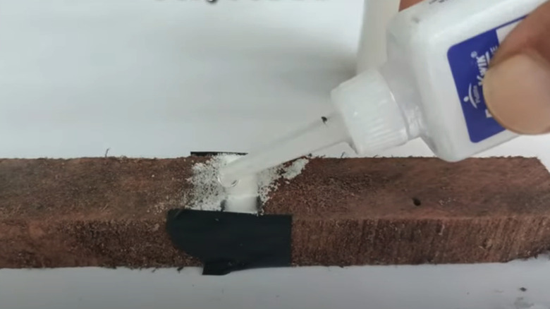 Using baking soda on wood