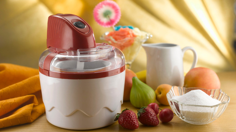 ice cream maker