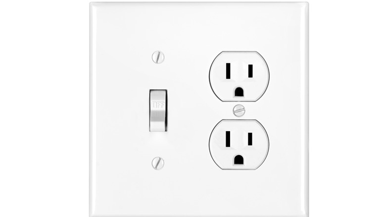 combination switch outlet