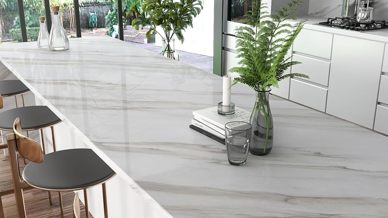 modern faux white marble counntertop