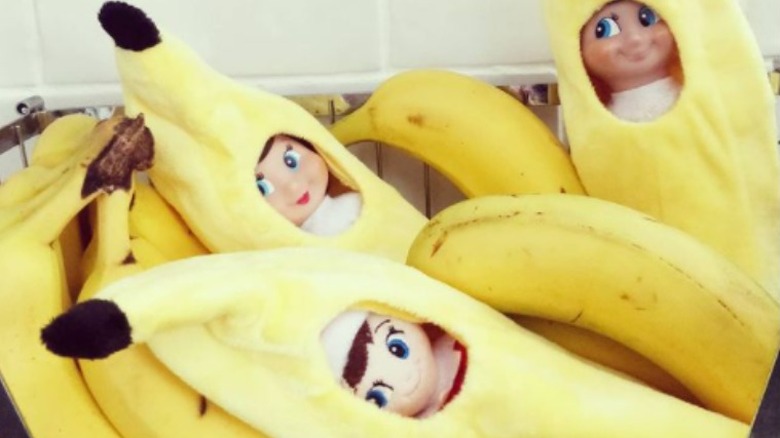 Elves disguised as bananas