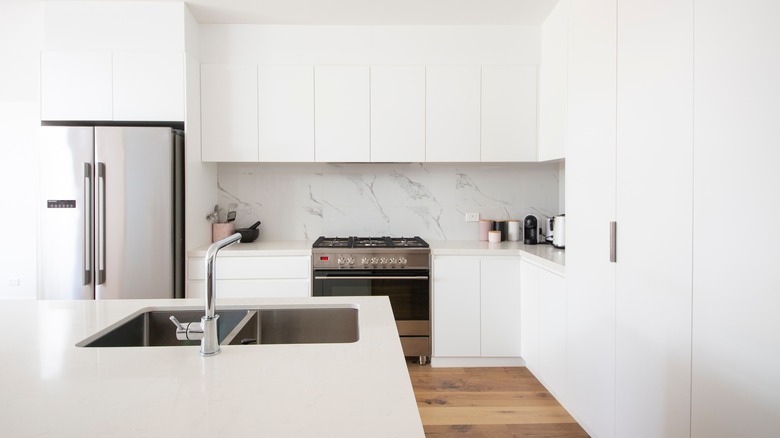 plain white kitchen