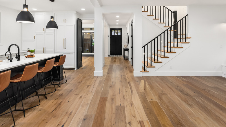 Hardwood floor with proper staggering