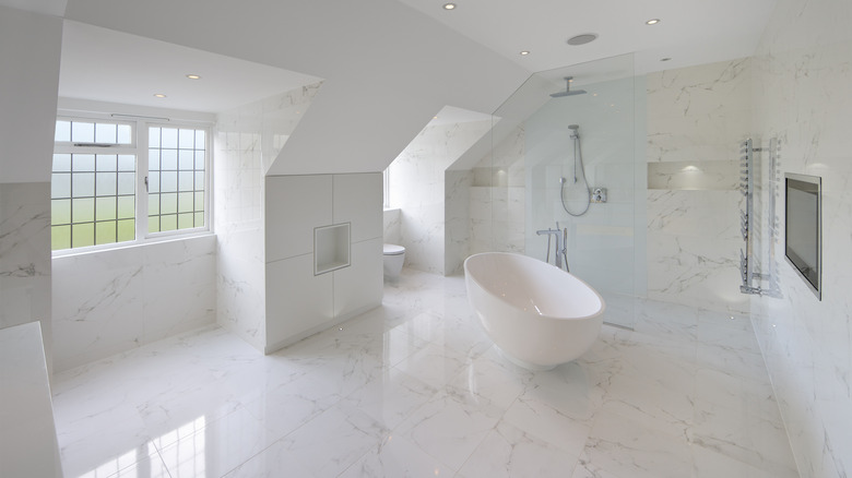 white marble bathroom