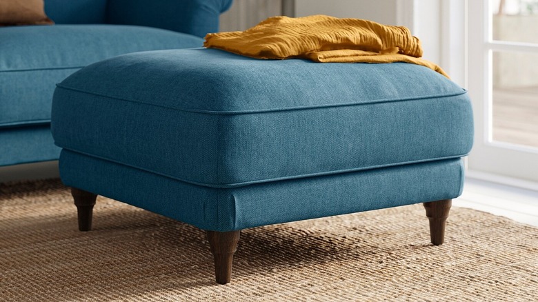 Blue classic ottoman 