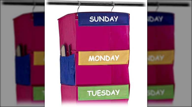 closet weekly organizer 