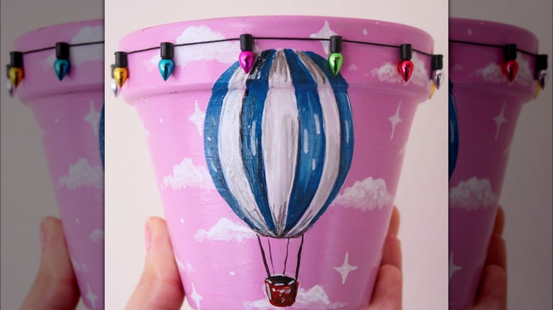 pink pit with hot air balloon