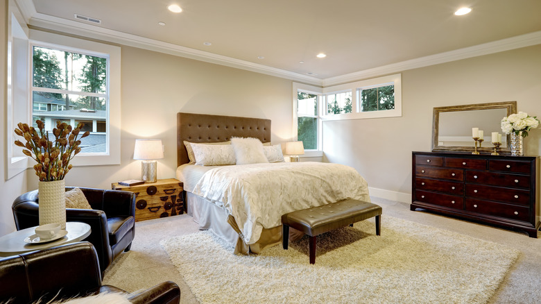 bedroom with trunk nightstand