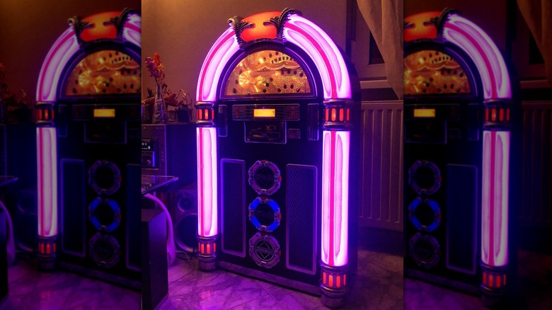 neon jukebox decoration