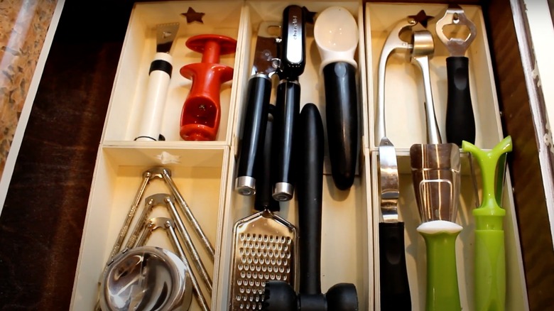 diy wood kitchen drawer organizer