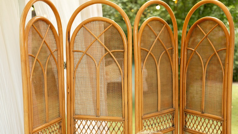 Rattan room divider