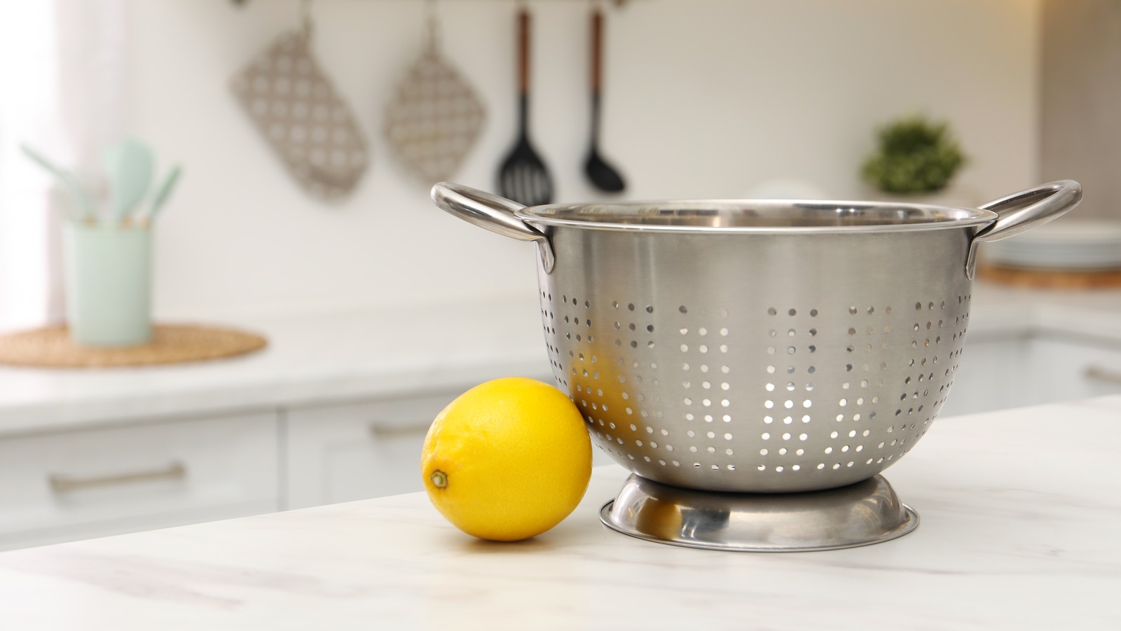 13 Clever Ways To Repurpose A Colander Around The House