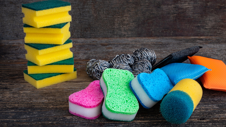 Miscellaneous cleaning sponges