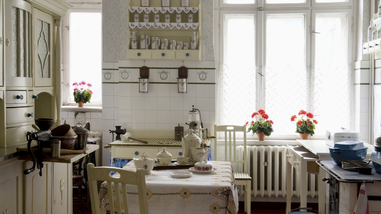 granny styled kitchen