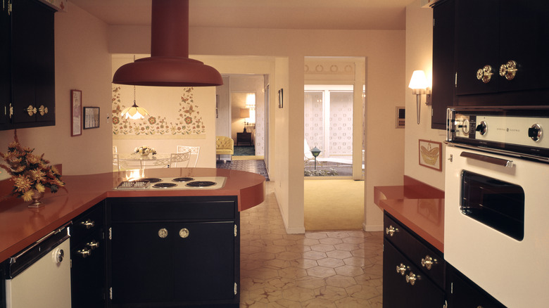 old kitchen with laminate counters