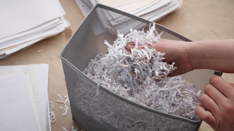 Sifting through shredded paper 