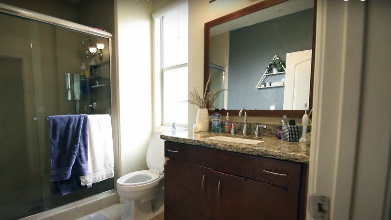 granite countertop vanity