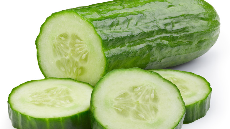 sliced cucumber