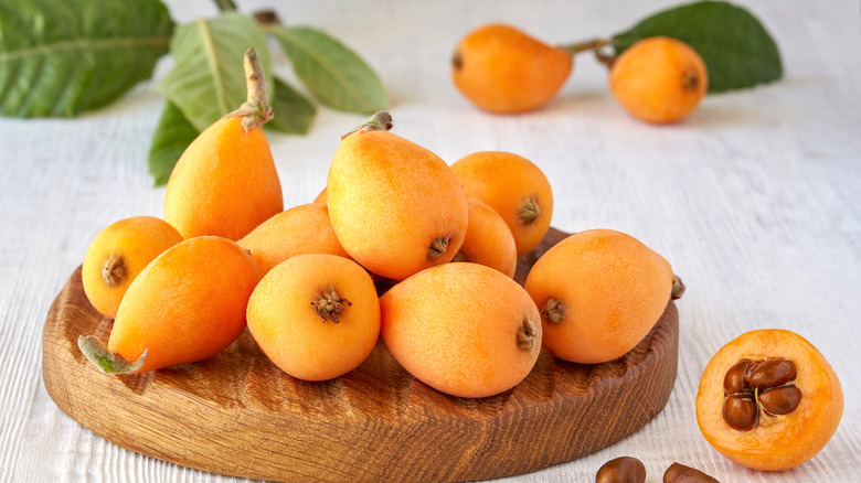 loquat fruits