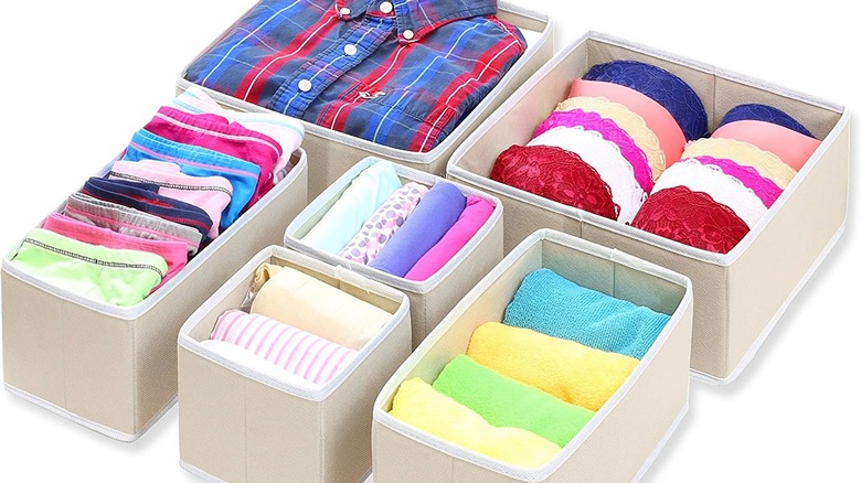 Houseware Foldable Cloth Storage Box