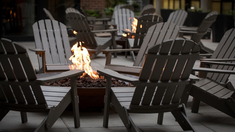 fire pit with chairs