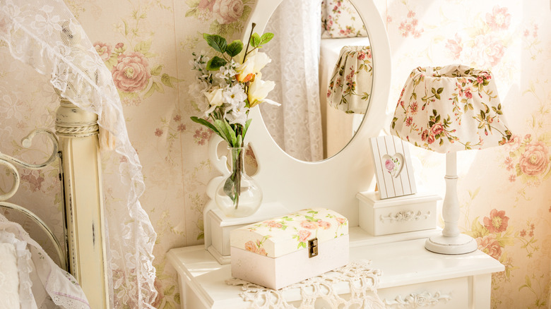 Floral patterned bedroom