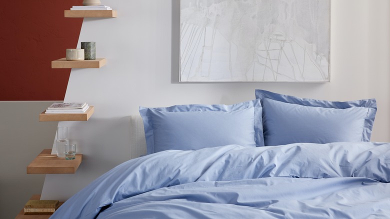 periwinkle bedding 