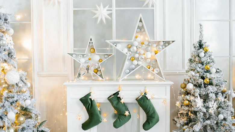 mantle decorated for christmas