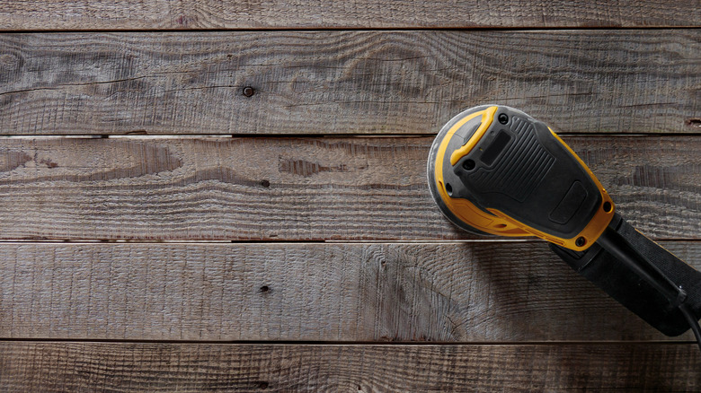 Orbital sander on wood floors