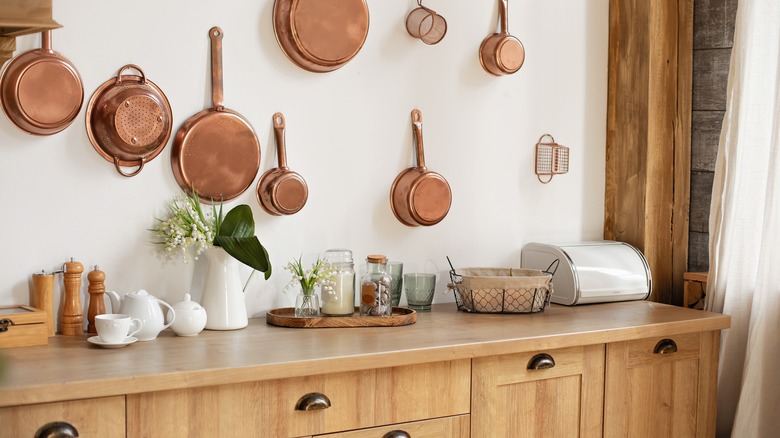 Copper pots kitchen wall
