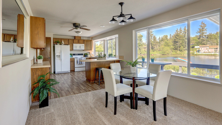 Kitchen and dining flooring