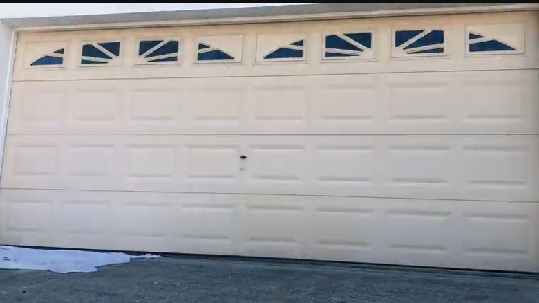 beige garage door