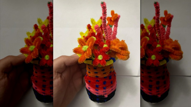 pipe cleaner floral bouquet