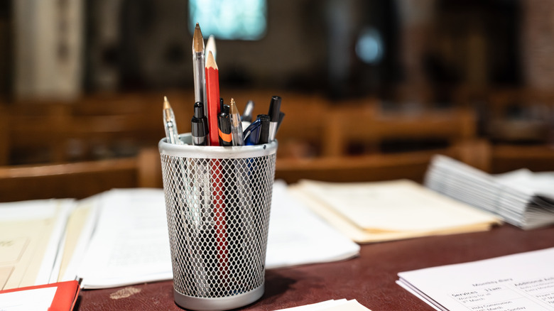 metal silver pen cup