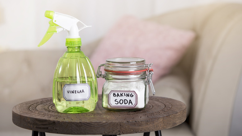 Baking soda and vinegar on table