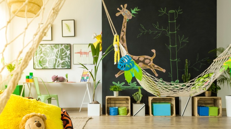 Kids' room with chalkboard