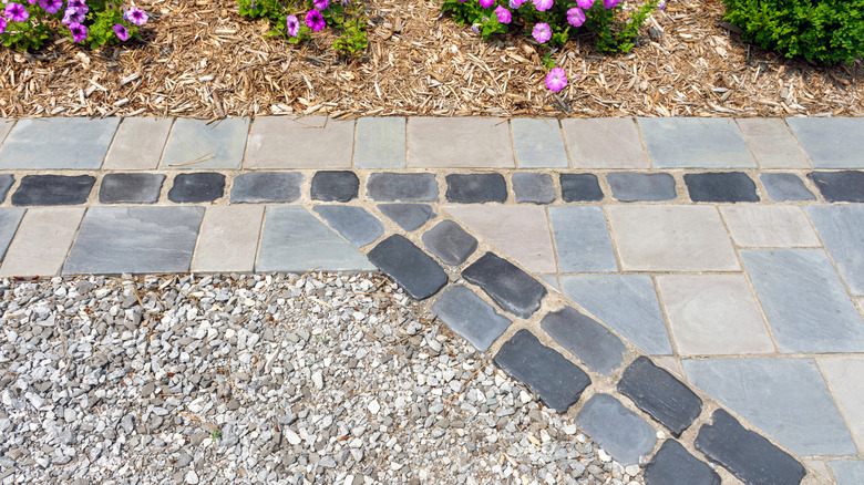 cobblestone and paver driveway