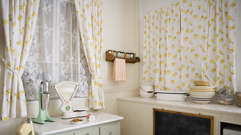 lemon print kitchen curtains