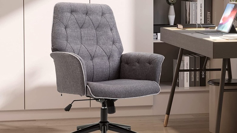 dark gray swivel chair